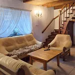3 Bedroom Awesome In *