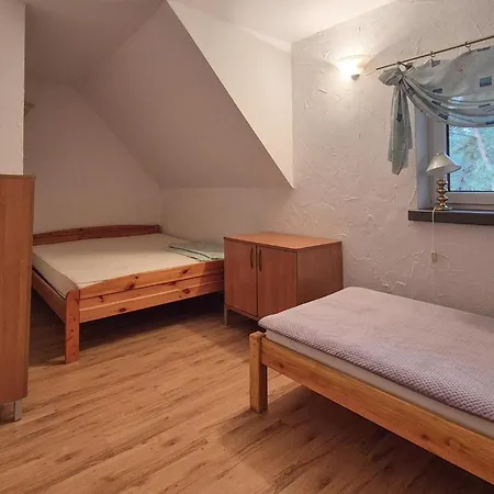 Holiday home 3 Bedroom Beautiful In Pogorzelica *