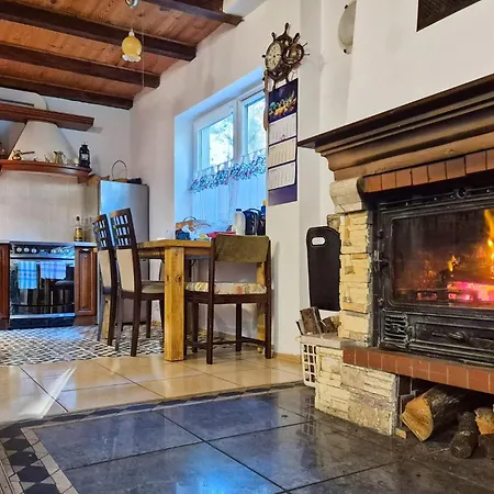 3 Bedroom Beautiful In * 포고르젤리차